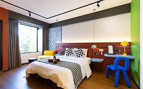 Parkland Suites